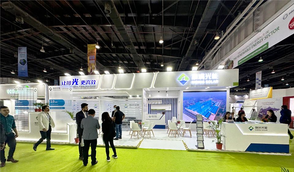 旗濱集團(tuán)展位設(shè)計科技感十足，發(fā)力可再生能源