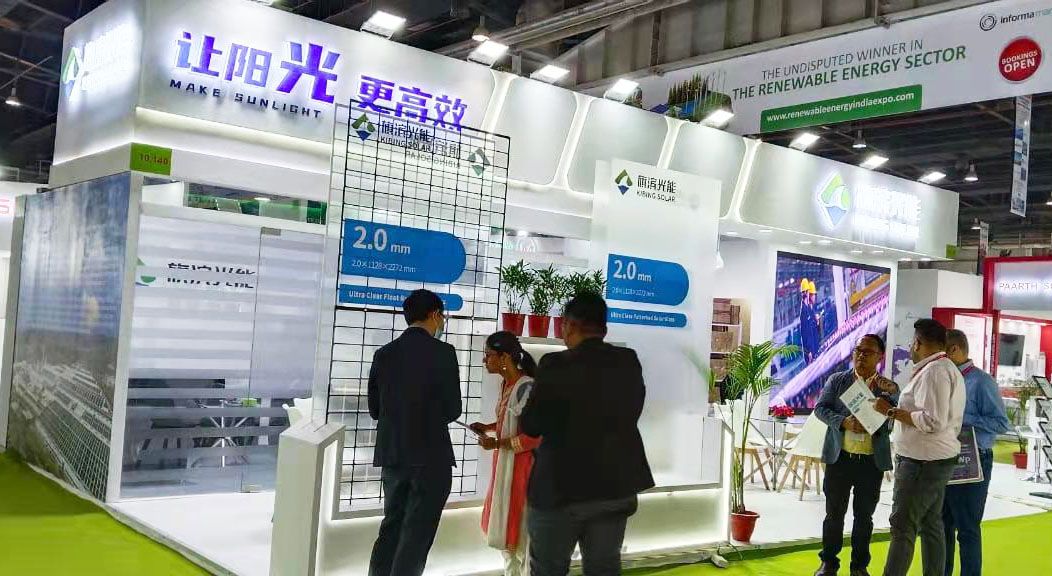 旗濱集團(tuán)展位設(shè)計科技感十足，發(fā)力可再生能源