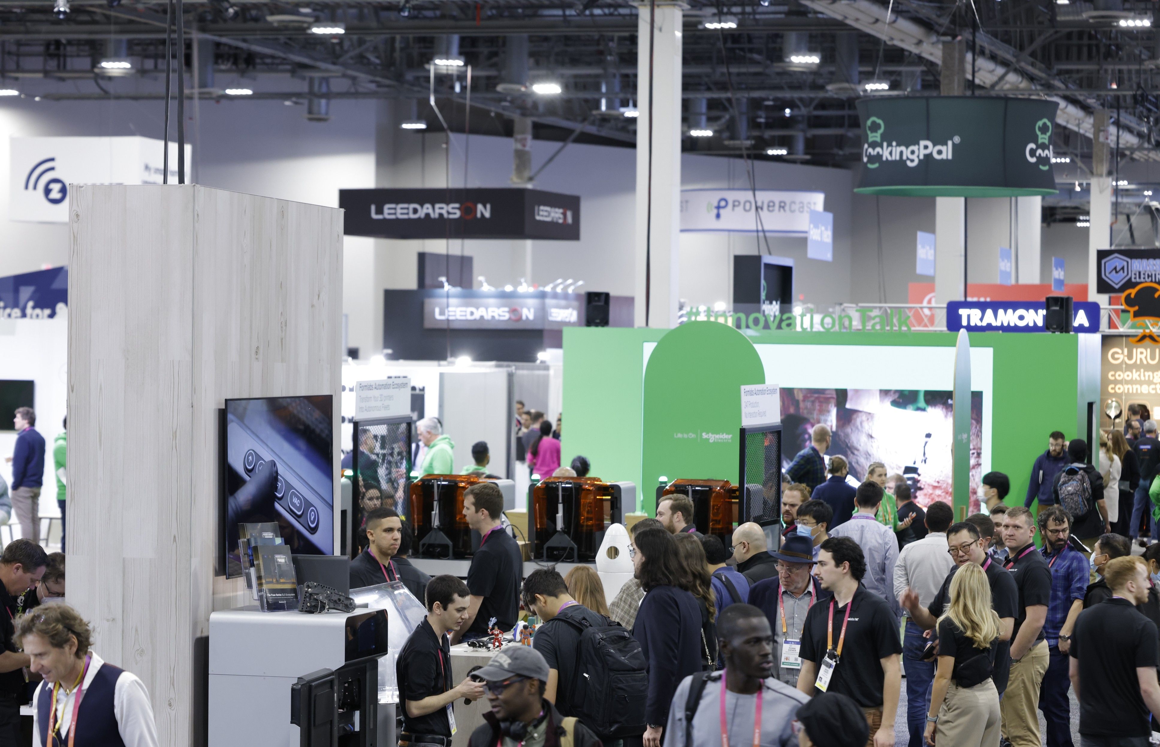 如何處理展會(huì)物流和運(yùn)輸管理？展覽展臺(tái)搭建中的關(guān)鍵環(huán)節(jié)